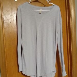 Long sleeve tee